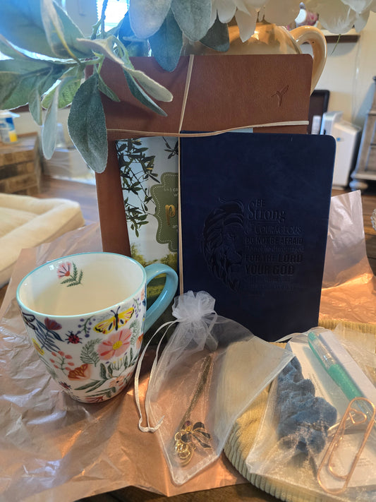 SALE - Be Strong and Courageous Journal Bundle - Faith Based